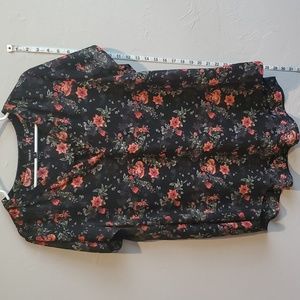 Torrid High low hem blouse